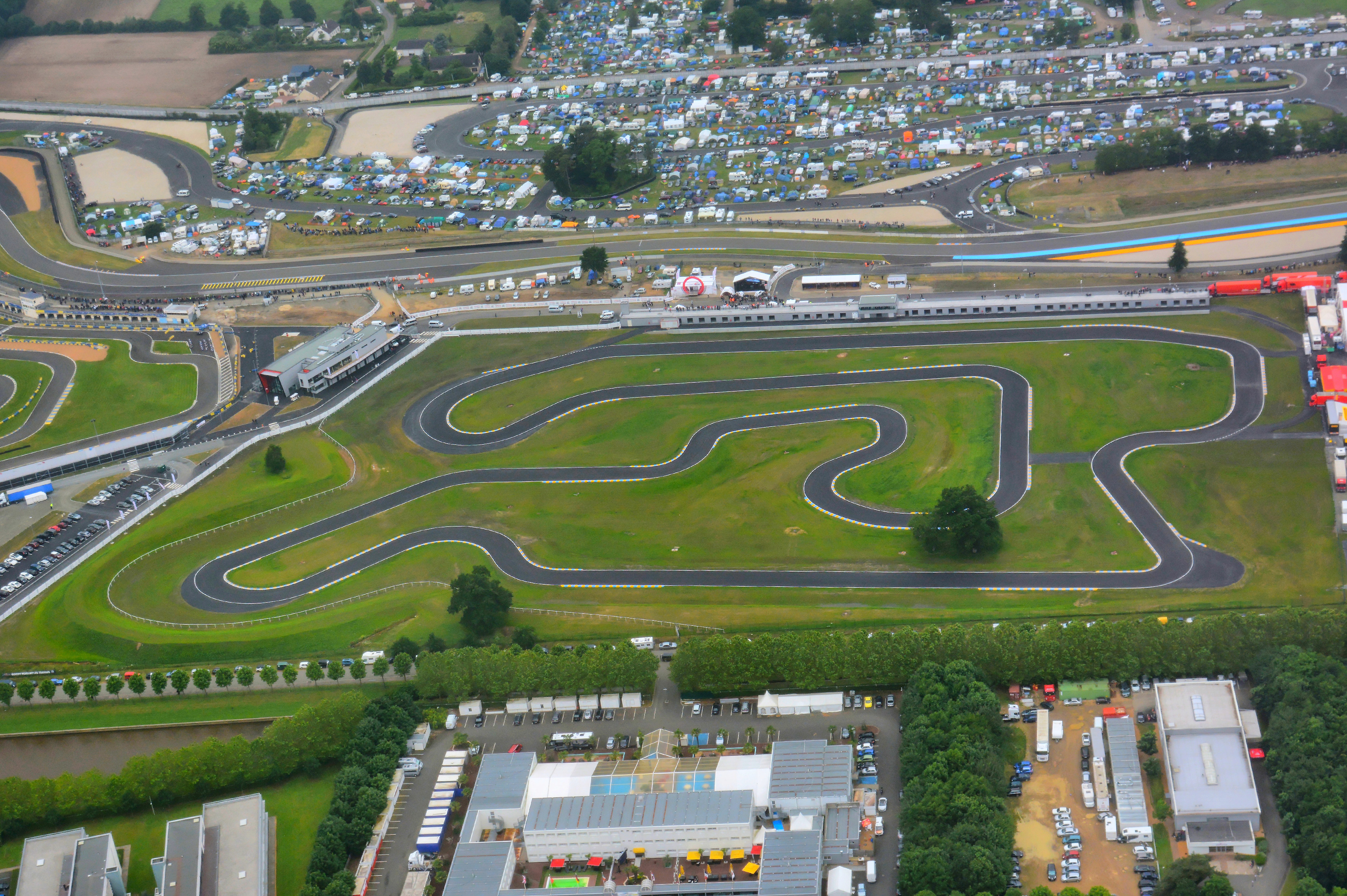 Ouverture au Mans pour les KZ 125 et KZ 125 Gentleman