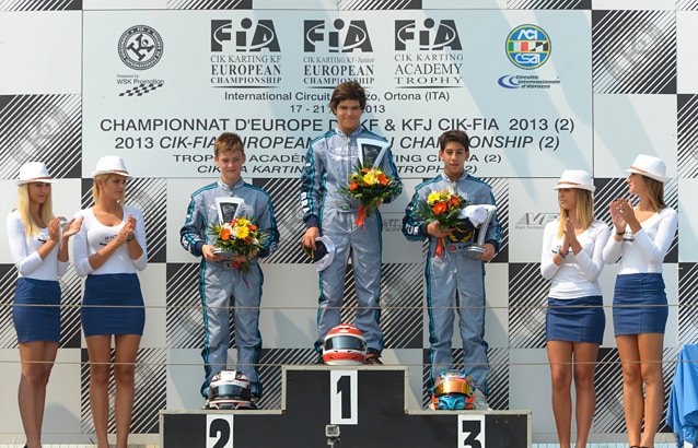 Academy-Podium-C2-KSP_8145.jpg