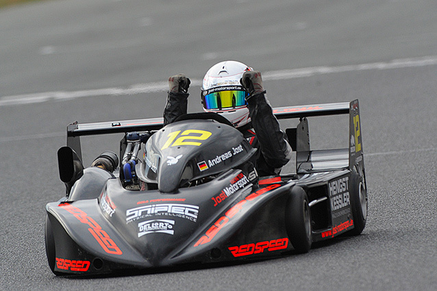 Jost s’empare du titre 2018 en Superkart