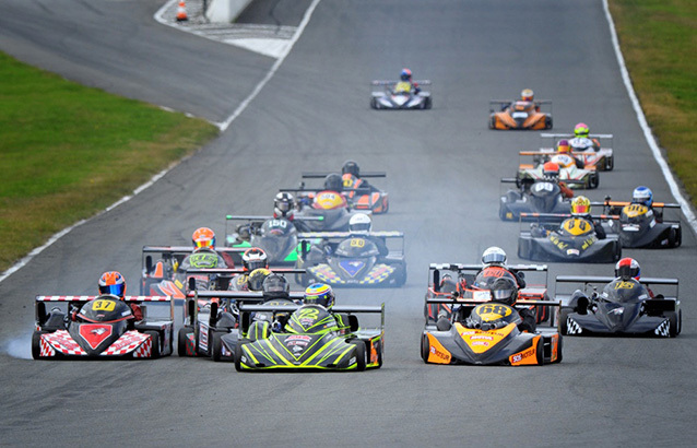 Croix Superkart: Carton plein pour Peter Elkmann devant Goullancourt