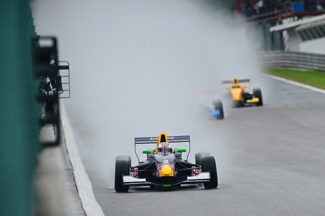 Eurocup FR 2.0 – Spa: Daniil Kvyat ne se laisse pas surprendre