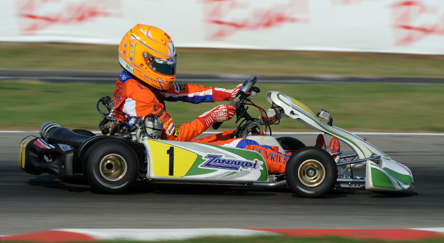 KF1 Qualifying: An orange driver on pole