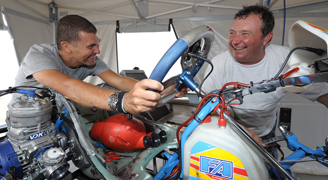 Didier Defourny dans un kart ?