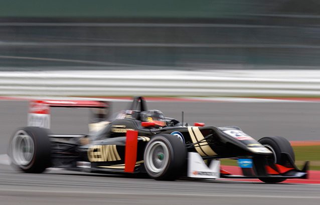 Dorian-Boccolacci-FIA-F3-2015-Silverstone.jpg