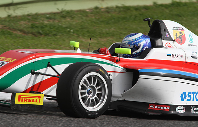 F4 Italia Vallelunga 2015: pole position for Ralf Aron and Guan Yu Zhou