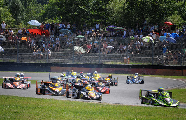 Superkart à Nogaro : Chrono record en perspective