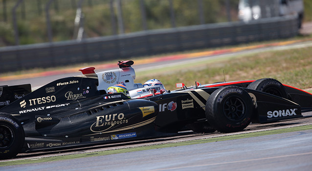 Formula Renault 3.5 Series: Vaxiviere snatches victory in Race 2 at Motorland