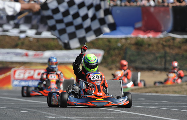 Pierre Ragues saisit sa chance en KZ2