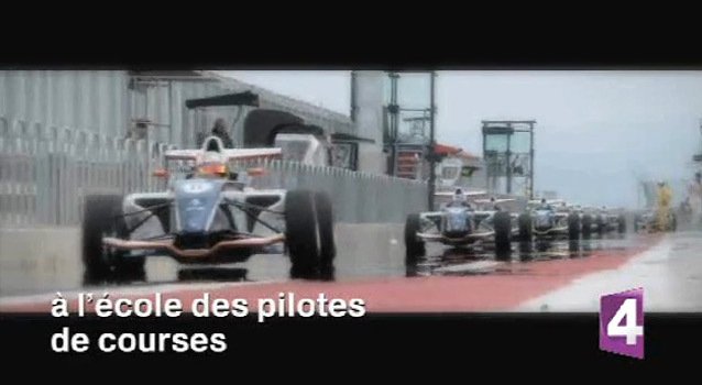 A l’école des pilotes de course sur France 4