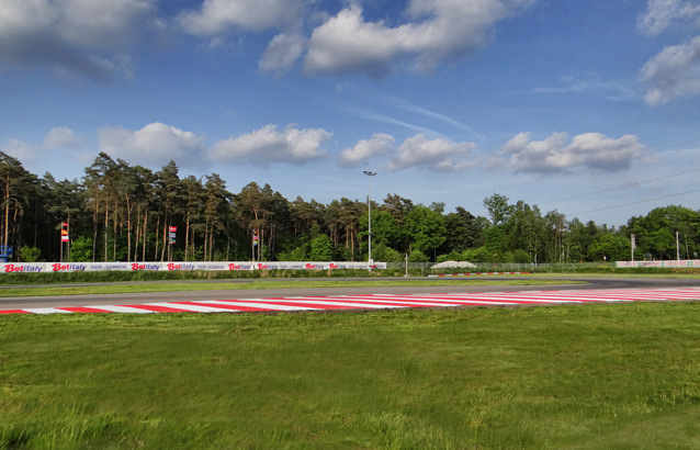 In Genk, the grass is greener