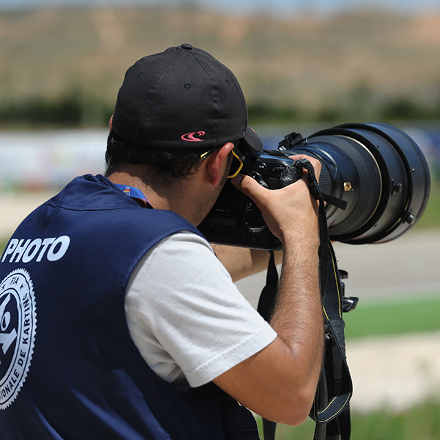 Photographes de karting : pas facile de travailler à Motorland !