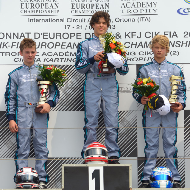 Ortona Academy Race 1: Piquet at the finish ahead of Potty