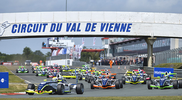 F4 Val de Vienne Course 1 : Sorensen de bout en bout