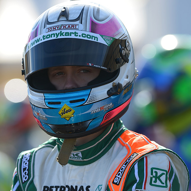 Cavalier seul de Nielsen en préfinale KF