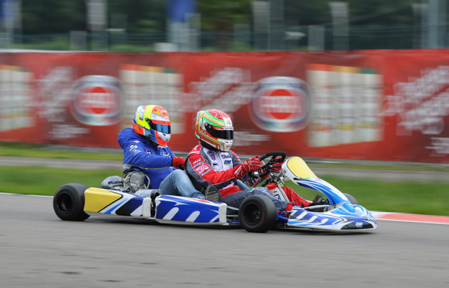 En tandem sur un kart