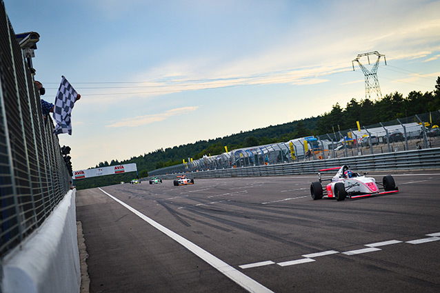 FFSA Academy F4: De Wilde wins Race 1 without hesitation at Dijon