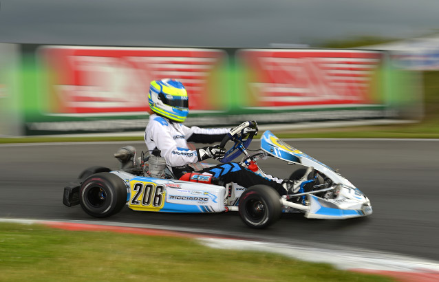 Lindh finishes at the top of the KF-Junior heats at PFI