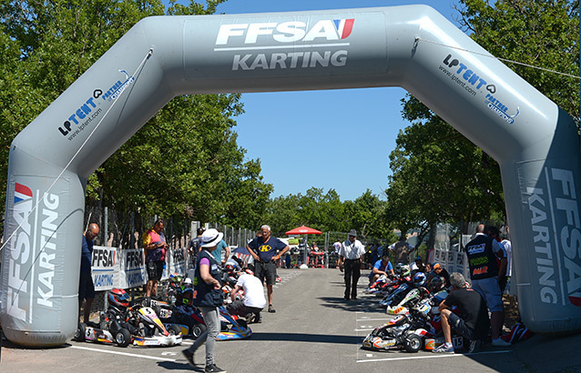 Jaubert mène après les manches Minikart