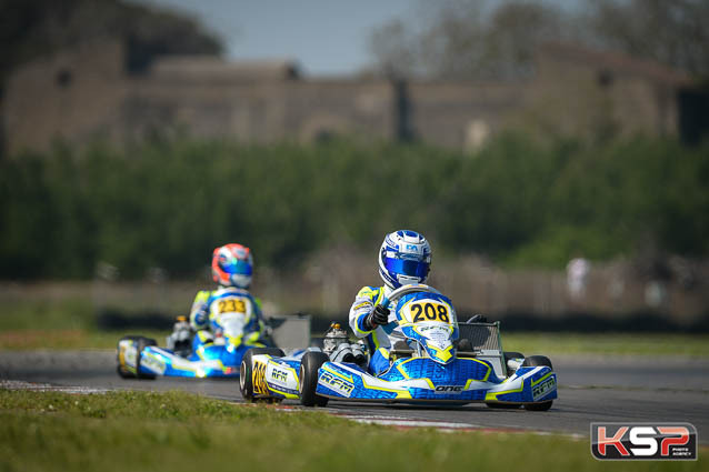 Aron confirms his lead of OK-Junior after the heats