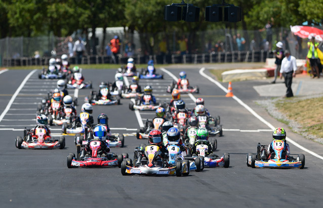 Jaubert au finish devant Amand en préfinale Minikart