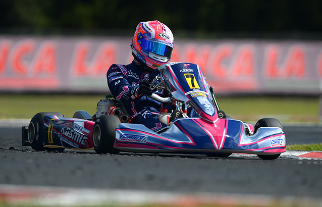 Libres KF: Basz hausse le rythme