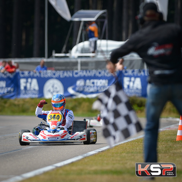 Vigano s’impose dans la finale KZ2, Federer remporte le titre