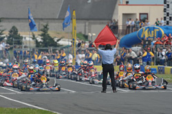 Celenta in KZ2 and Verstappen in KZ1 dominate heats on Saturday