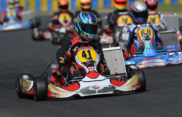 KF2 B Finalists Race 1: Osvaldi in front of Oriola