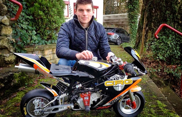 Max Verstappen sur deux roues pour Noël