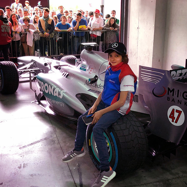 Antonelli rencontre Bottas lors de l’Historic Minardi Day