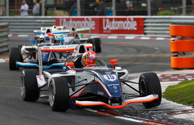 Gasly: premier podium dans les rues de Pau