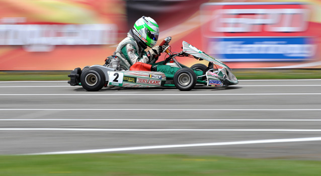 Bailly, the fastest in KF2 at Ostricourt