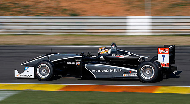 Tests F3 Valencia : trois rookies au top