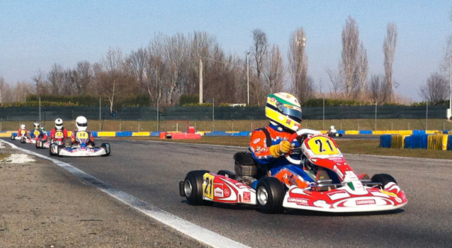 Plus de 100 pilotes lors des tests collectifs Easykart à Castelletto