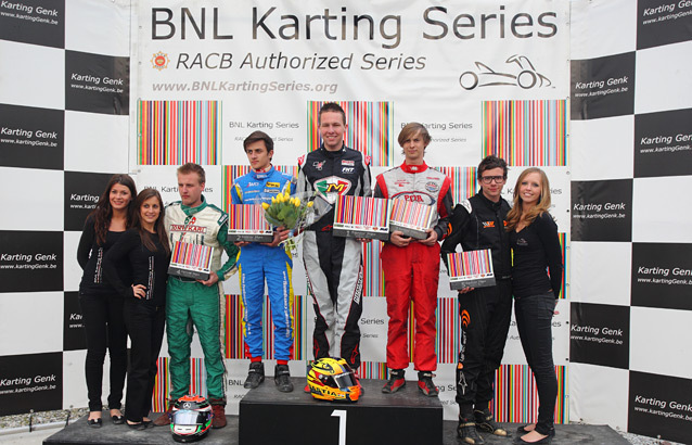 BNL Genk: Max et les filles en KZ2