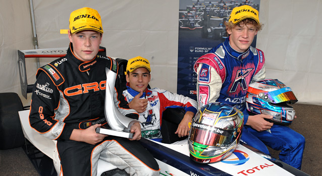 Tests en Formula Academy offerts au podium d’Alcaniz