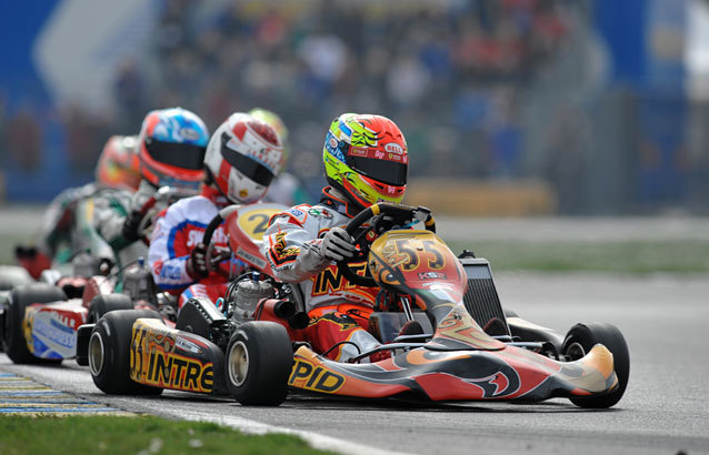 Ocon en pole KF3, Maïsano second en KF2