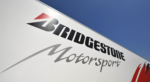 Bridgestone soutient les pilotes Handikart