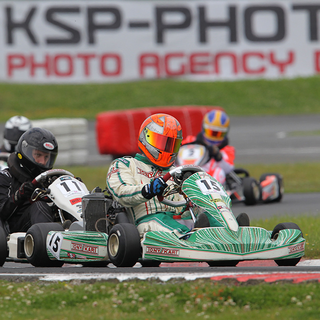 Ostricourt: Charly Hipp mène les débats en Rotax Master