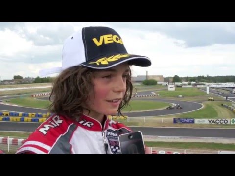 Vidéo: Podiums GPO Angerville, dimanche 8 mai 2011