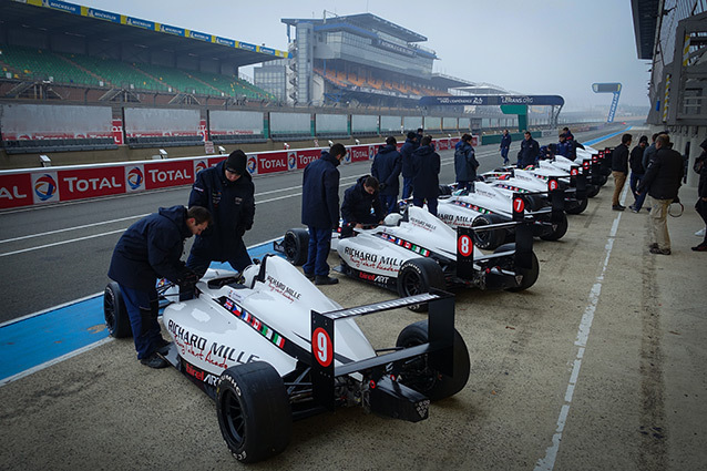 RMYTA 19 : le brouillard se lève, les F4 entrent en piste