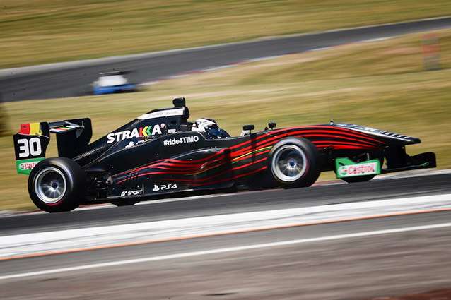 Esteban Muth en Formule Renault Eurocup avec M2 Compétition