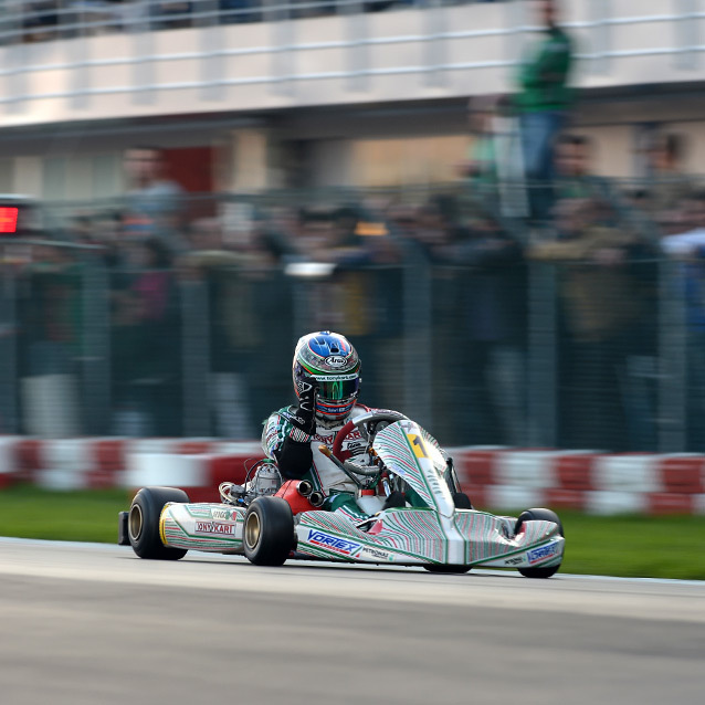 Ardigo takes a solo victory in the KZ2 final