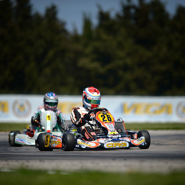 Puhakka ahead of Ardigo in the KZ2 prefinal