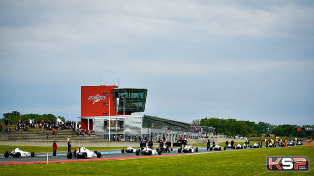 F4 Academy: Hadrien David and Ugo Gazil open their scores at Nogaro