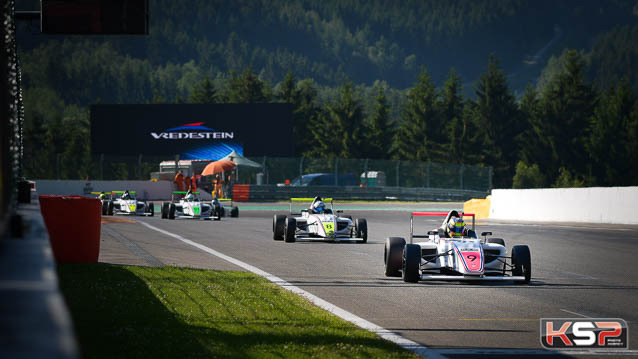 Un premier podium en F4 pour Victor Bernier à Spa