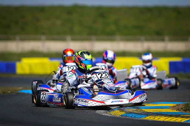 FFSA Junior Angerville: Masson mène les manches après la pole position de Simon