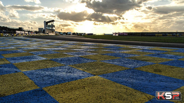 Une ouverture de saison karting très internationale à Angerville