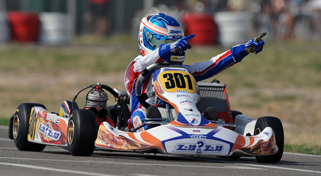 De Vries, imbattable en KF3