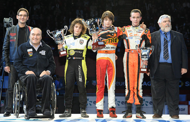 Leclerc doubles at Bercy